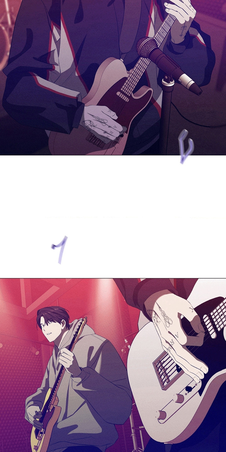 专属衣架漫画,第15章：看他演出1图