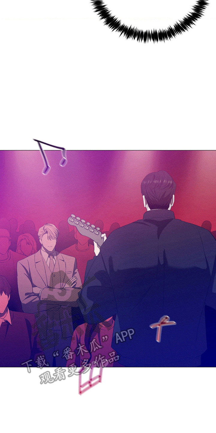 专属衣架漫画,第15章：看他演出3图