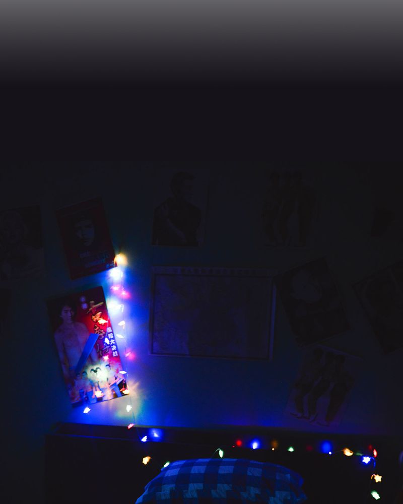 合约本身违法有法律效力吗漫画,第12章：裸*有毒1图