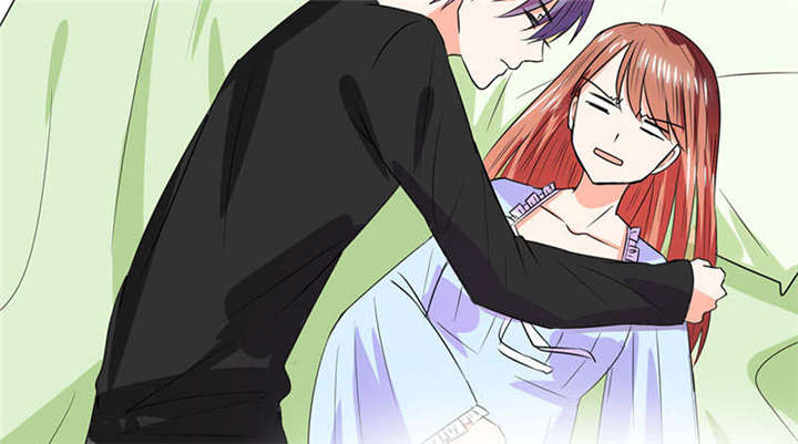 总裁X宅女漫画,第45章：睡在一起？5图