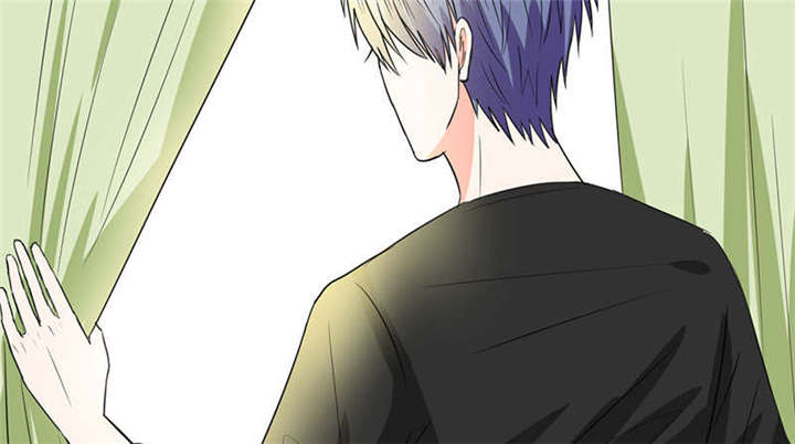 总裁X宅女漫画,第45章：睡在一起？3图