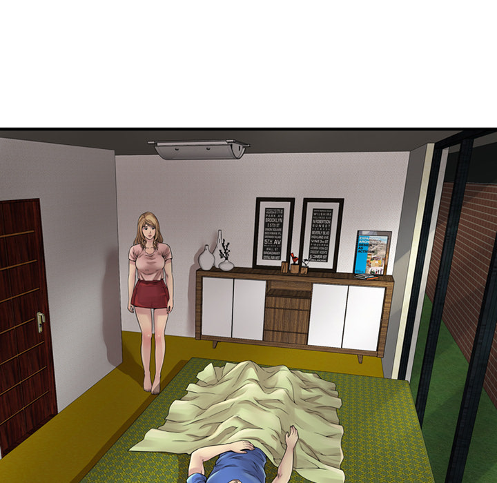 闺蜜的陷阱漫画,第32章：蹑手蹑脚5图