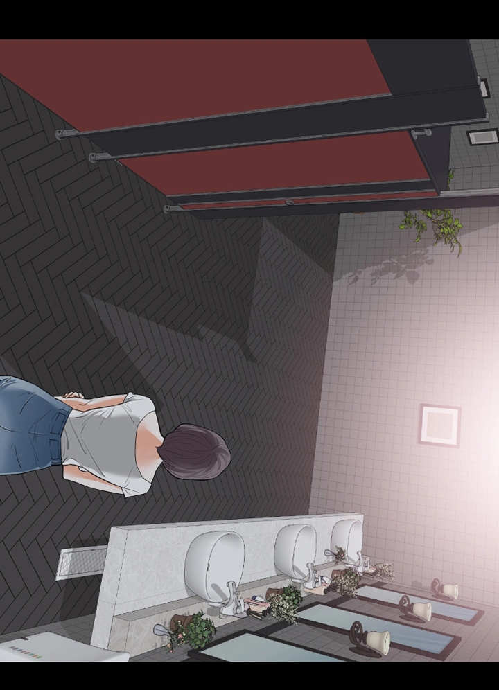 妻子发现丈夫的秘密后报复跳江漫画,第38章：来厕所3图