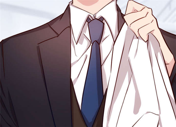 贺少的闪婚暖妻三季漫画,第9章：请你自重5图