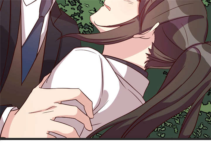 贺少的闪婚暖妻被打漫画,第30章：她和平时不一样4图