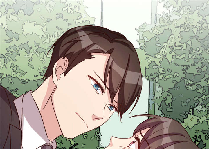 贺少的闪婚暖妻被打漫画,第30章：她和平时不一样3图