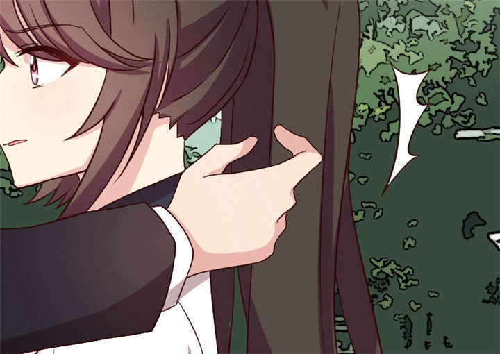 贺少的闪婚暖妻介绍漫画,第30章：她和平时不一样5图